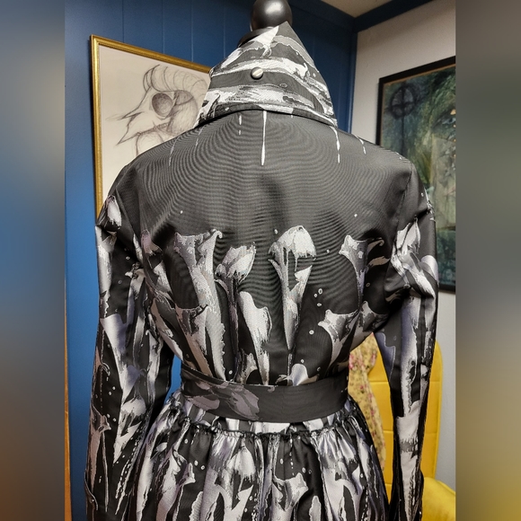 Samuel Dong Trench Dress Size M - Picture 10 of 14